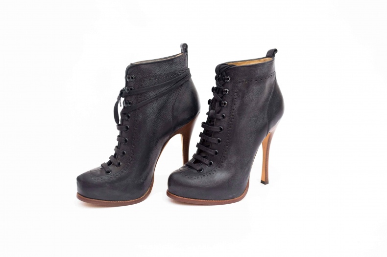 Dsquared2 ботинки W11J203 o-11