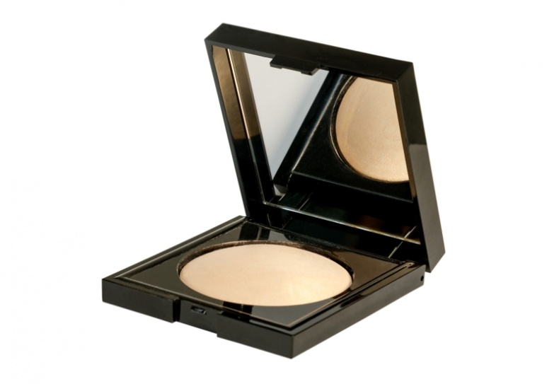 BEAUTYDRUGS Glossy Baked Powder Cosmic Goldy